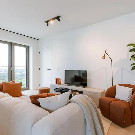 Holiday home Luxury 4-guest Balcony And Free Parking *