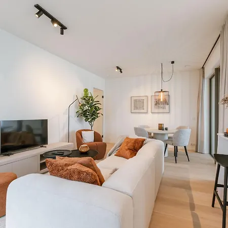 Holiday home Luxury 4-guest Balcony And Free Parking