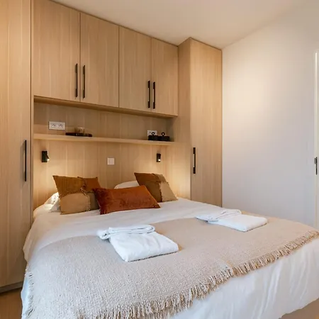 Luxury 4-guest Balcony And Free Parking Ostend