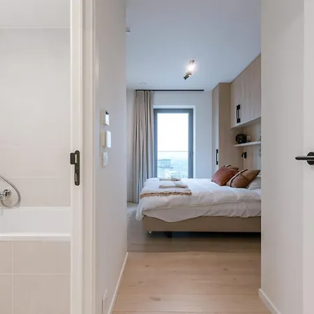 Luxury 4-guest Balcony And Free Parking Casa vacanze Ostenda